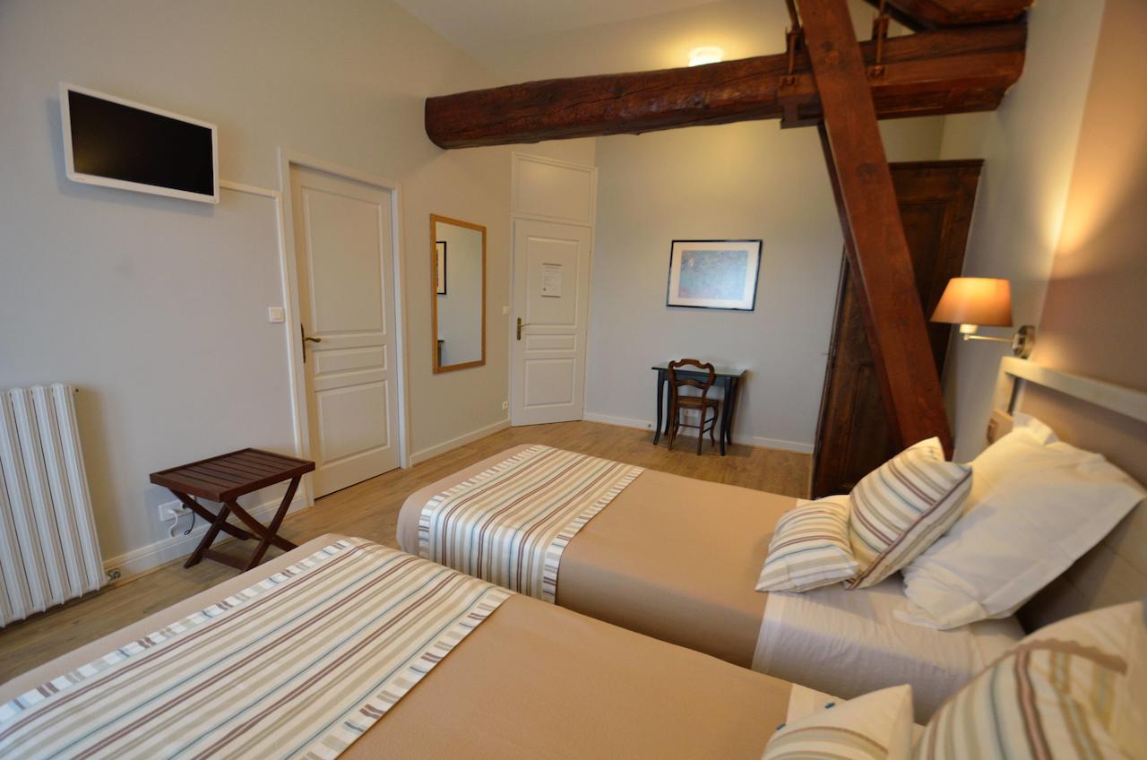 Chambre D'Hotes Le Jardin Des Pierres Dorees Marcy Zewnętrze zdjęcie